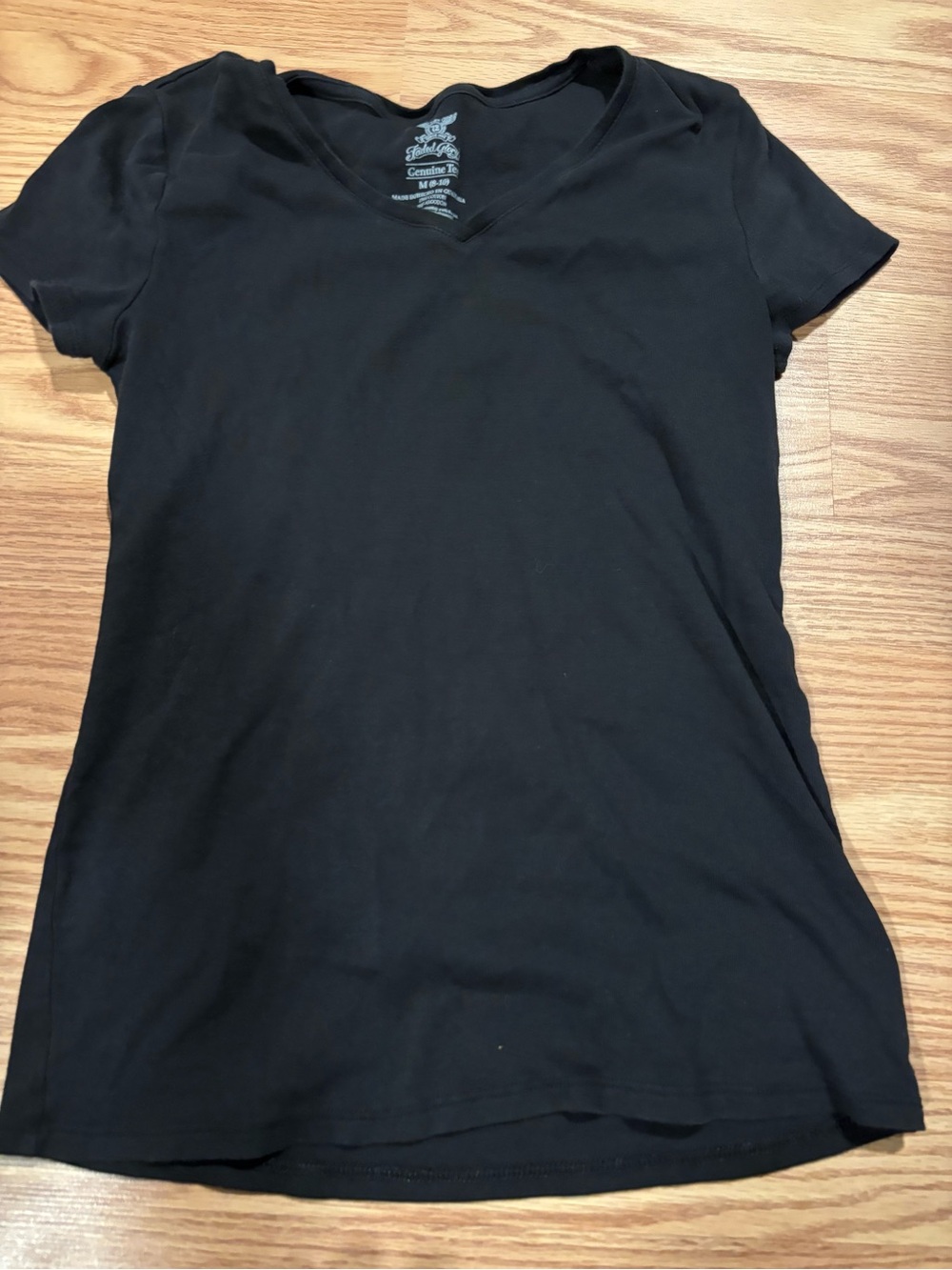 Faded Glory Black V-Neck Short Sleeve Tee top size medium
